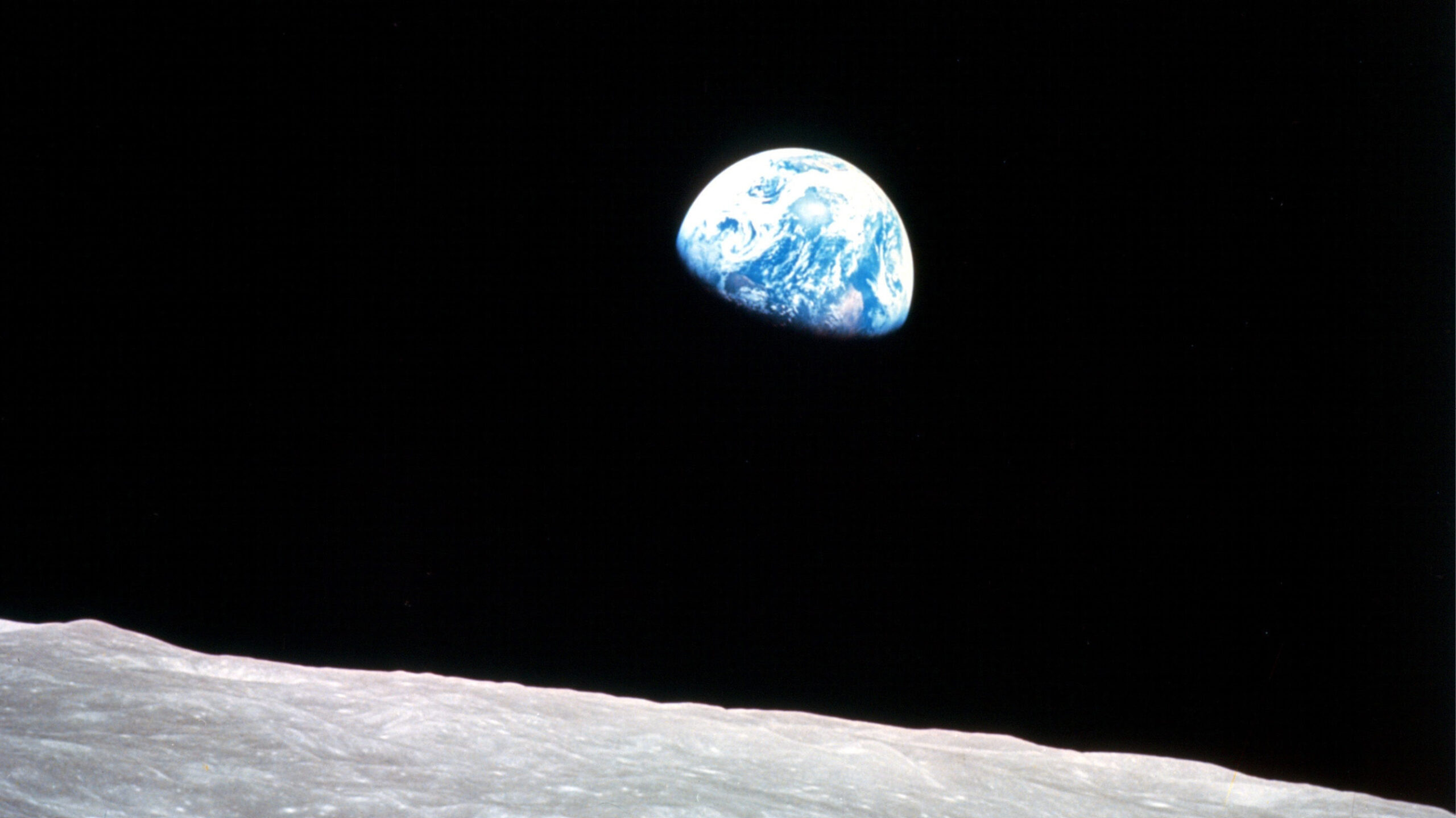 NASA's view of earth from the moon